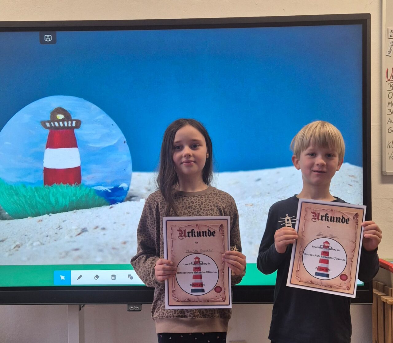 Leuchtturm-<br>projekt: Die nächsten Kinder wurden geehrt!